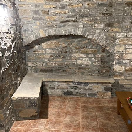 Casa Encuentra, En El Pirineo Al Lado De Ainsa Guest House El Pueyo de Araguas ภายนอก รูปภาพ